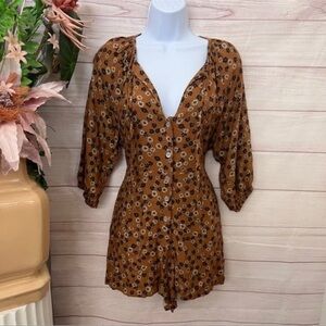 B1 -- NWT brown GILLIA short sleeve floral short jumpsuit romper SMALL $146